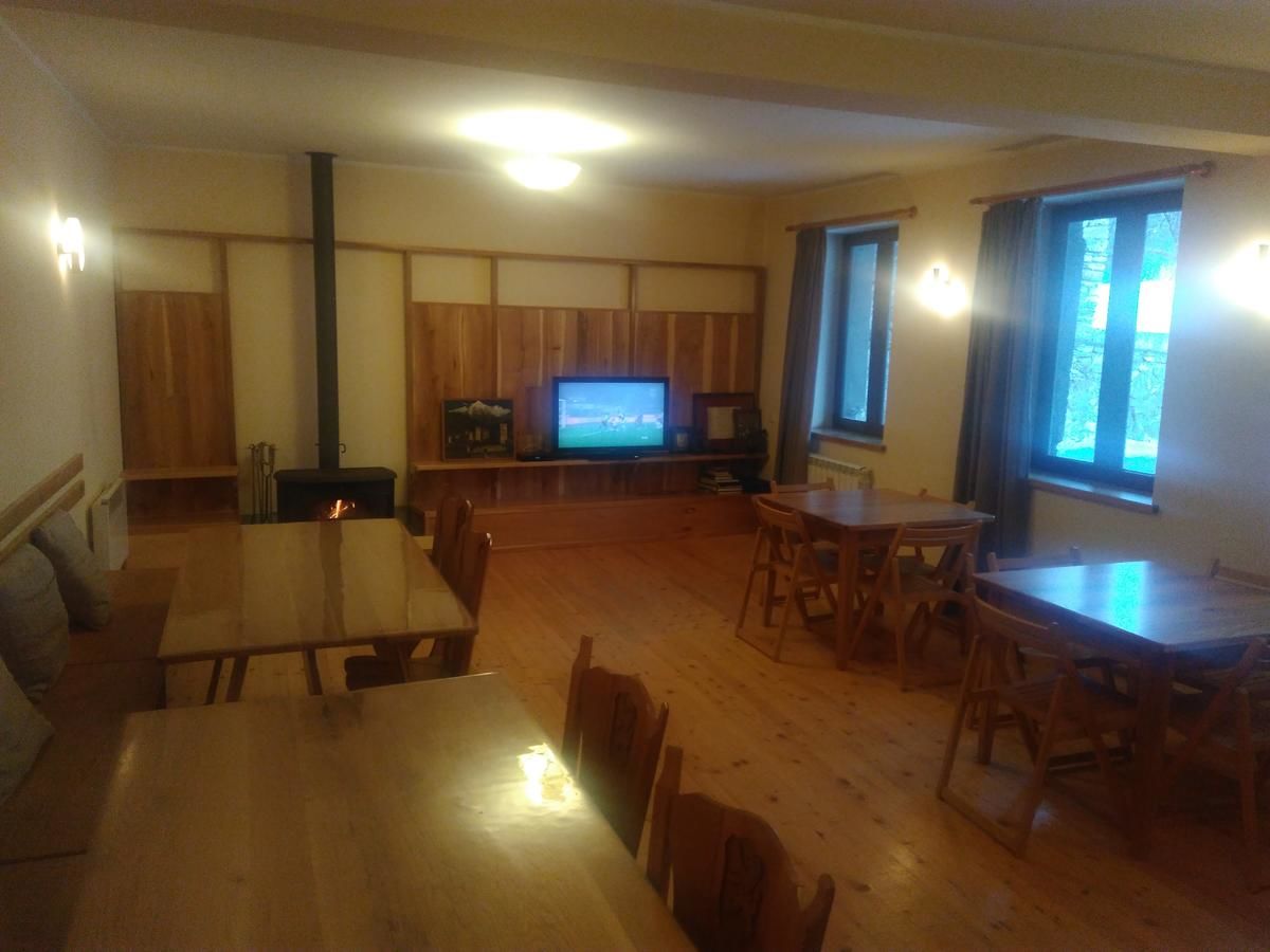 Гостевой дом Nanila Guesthouse Местиа-32